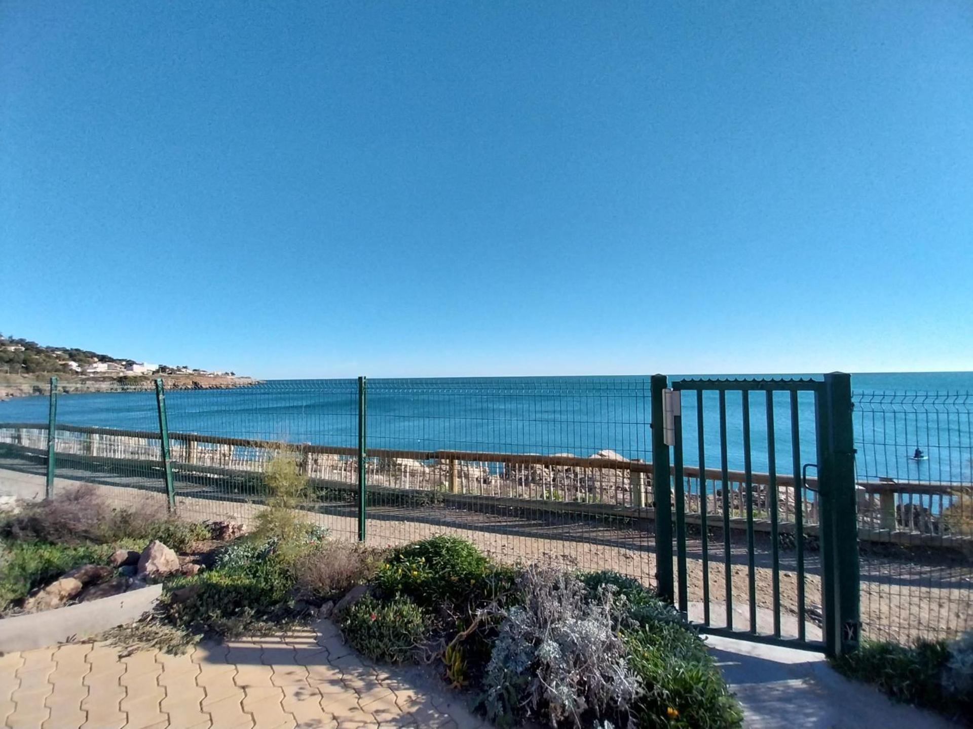 40 M², 1Ere Ligne Mer, Dernier Etage Avec Ascenseur Сет Екстериор снимка