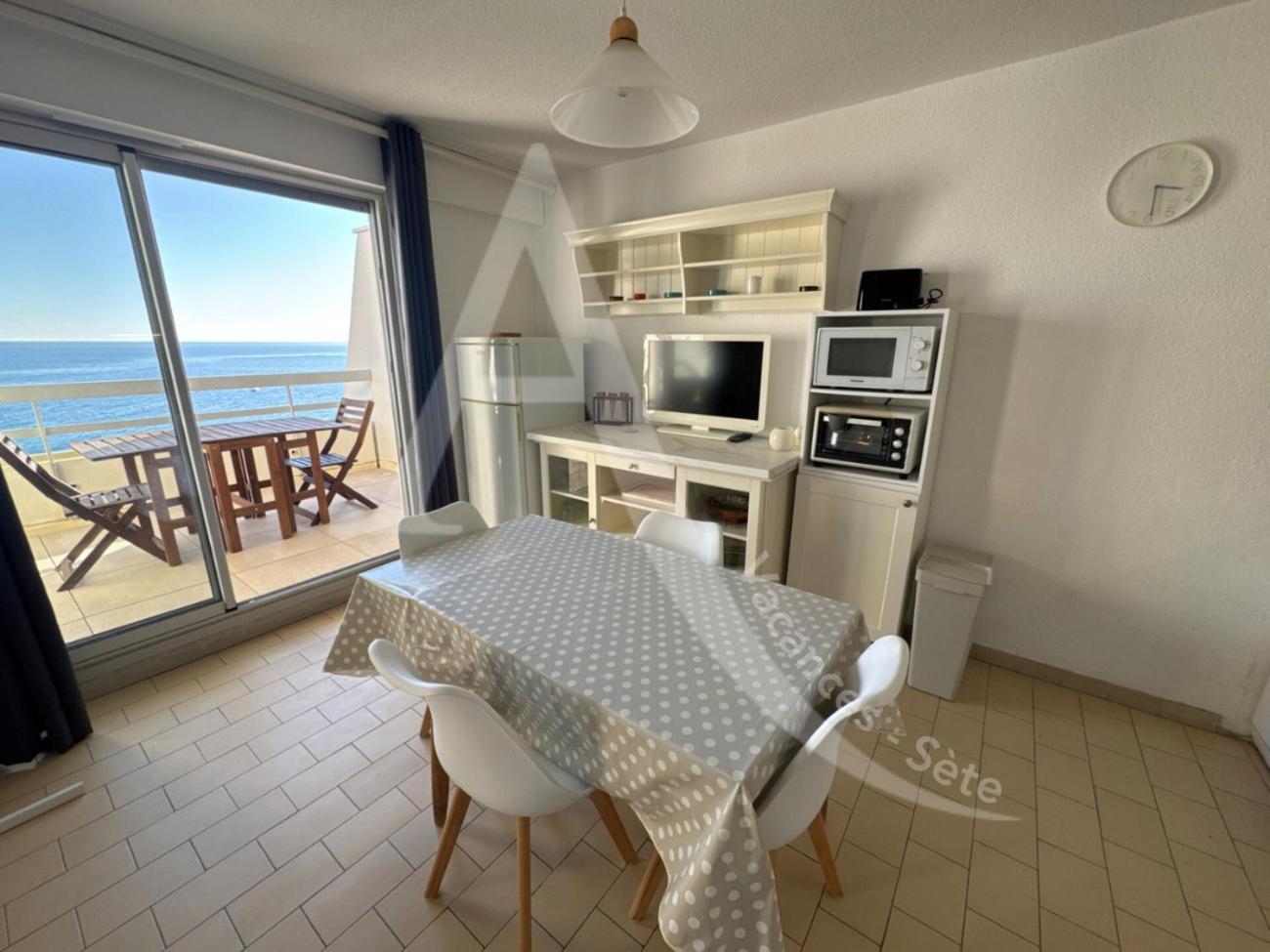 40 M², 1Ere Ligne Mer, Dernier Etage Avec Ascenseur Сет Екстериор снимка